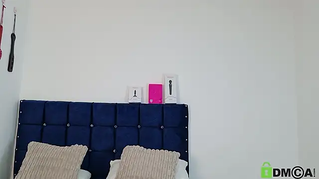 Snapshot of sweet_posionx chatting on 02/14/26, 12:46 sweet posionx online show from 02/14/26, 12:46