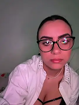 Snapshot of Marisa_ass chatting on 02/28/26, 08:43 Marisa ass online show from 02/28/26, 08:43