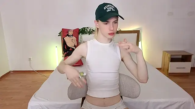 lucidangelok1 online show from 05/31/26, 07:04