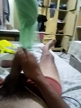 Snapshot of Novinhoxxx chatting on 02/16/26, 05:53 Novinhoxxx online show from 02/16/26, 05:53