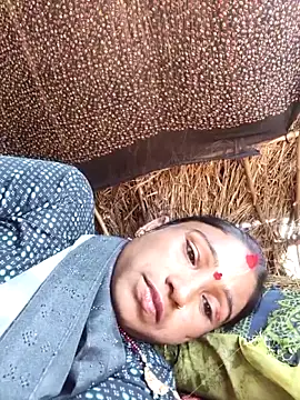 lodhi8080 online show from 02/15/26, 07:51