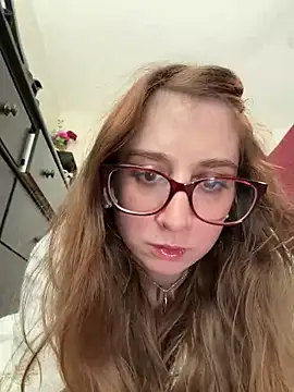 Snapshot of Elenore_hoesevelt chatting on 05/04/26, 05:09 Elenore hoesevelt online show from 05/04/26, 05:09