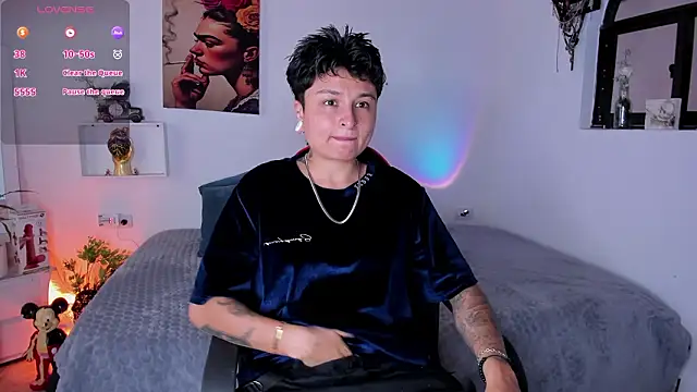 Zury Ramirez online show from 02/23/26, 10:07