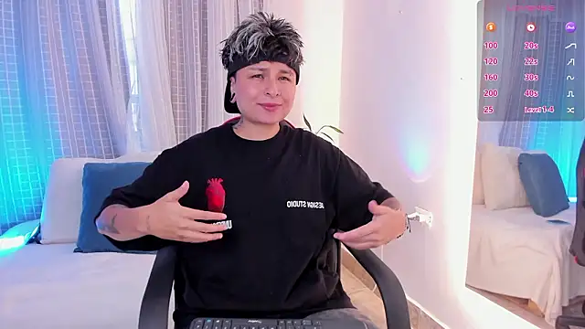 Zury Ramirez online show from 03/23/26, 10:03