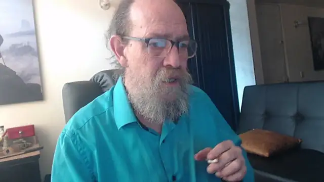 Uncle Hottie online show from 07/02/26, 03:18