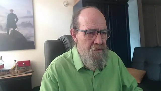 Uncle Hottie online show from 07/03/26, 04:57