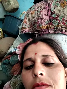 Bhavna8080 online show from 06/04/26, 03:56