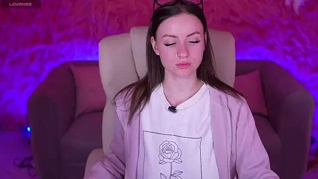 AlexaFleur online show from 04/11/26, 06:29