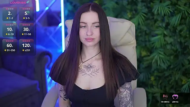AlexaFleur online show from 05/17/26, 07:10