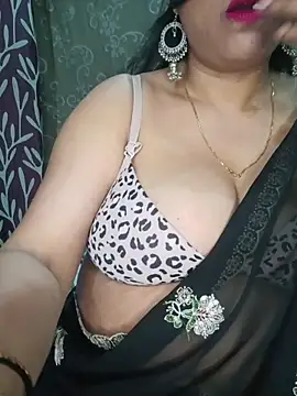 Snapshot of Hot-BHABHI696 chatting on 04/22/26, 09:33 Hot-BHABHI696 online show from 04/22/26, 09:33