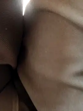 Snapshot of Cupalshow123 chatting on 01/07/26, 06:27 Cupalshow123 online show from 01/07/26, 06:27