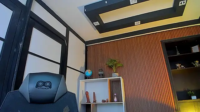 ThaliaBrookss  online show from 03/24/26, 05:01