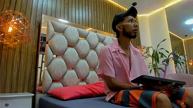 james  walsh online show from 02/01/26, 07:56