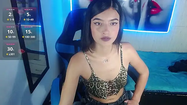 honeyluxe  online show from 01/05/26, 08:12