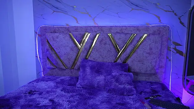 zoe westxx online show from 01/15/26, 07:39