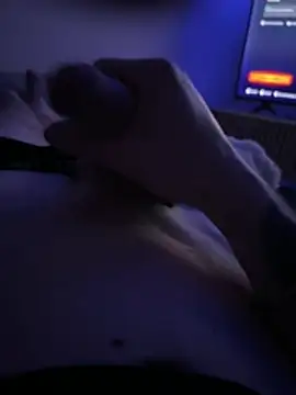 Snapshot of Iconnue chatting on 02/25/26, 10:08 Iconnue online show from 02/25/26, 10:08