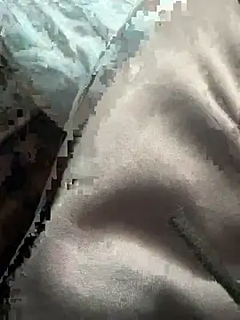 Snapshot of pitsho51 chatting on 02/05/26, 11:59 pitsho51 online show from 02/05/26, 11:59