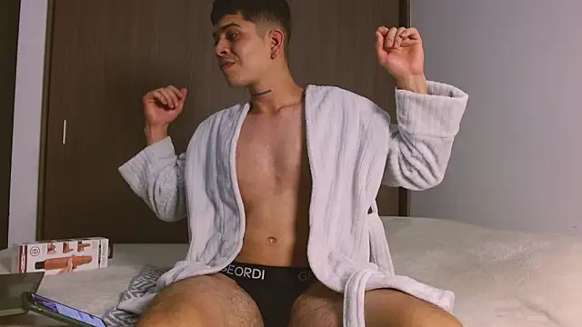 Andrew Mahecha online show from 02/04/26, 01:33