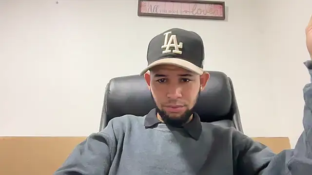 enyel 100 online show from 01/09/26, 02:47