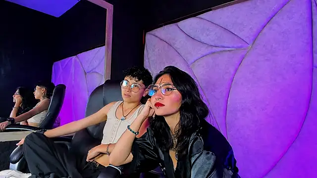 Snapshot of velvet_mystic chatting on 04/04/26, 03:49 velvet mystic online show from 04/04/26, 03:49