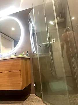 Pierre4tjyxx online show from 01/07/26, 05:54