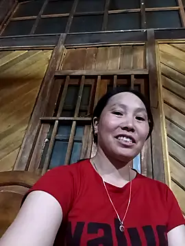 Snapshot of vesla-2k chatting on 02/28/26, 12:17 vesla-2k online show from 02/28/26, 12:17