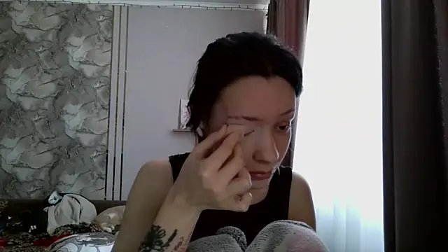 LxayBloom online show from 02/24/26, 07:28