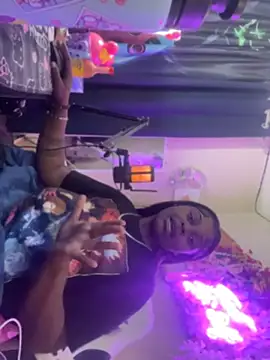 Angeldior29 online show from 04/22/26, 04:37