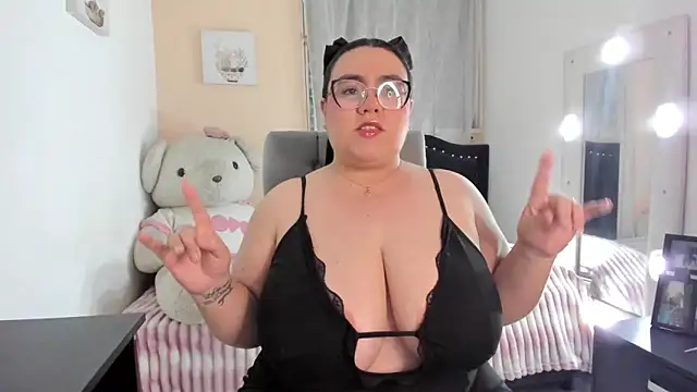 KarlaLannee online show from 05/30/26, 02:52