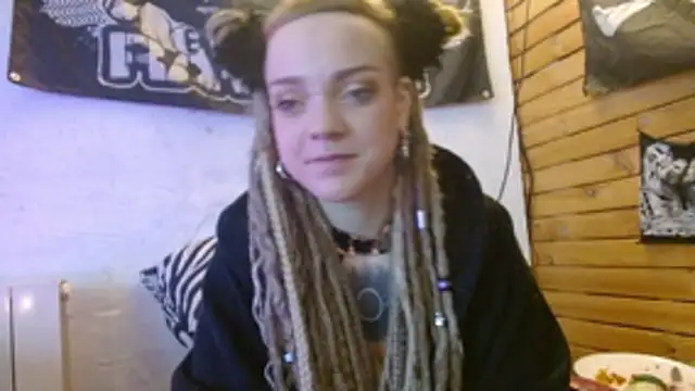 spiralhokkaido23 online show from 02/07/26, 08:18