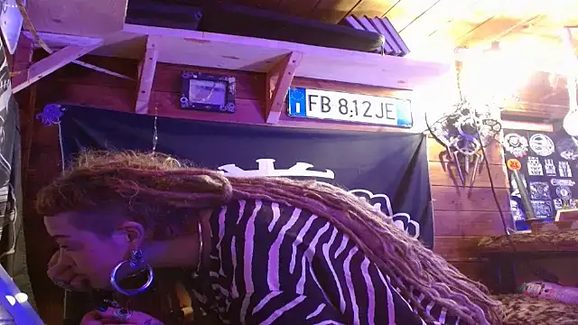 spiralhokkaido23 online show from 03/15/26, 04:07