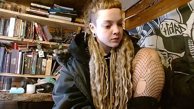 spiralhokkaido23 online show from 03/26/26, 11:05