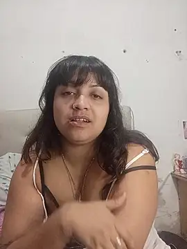 dulce marrr online show from 04/19/26, 12:33