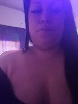 Snapshot of daaibabyxxx chatting on 07/01/26, 12:51 daaibabyxxx online show from 07/01/26, 12:51