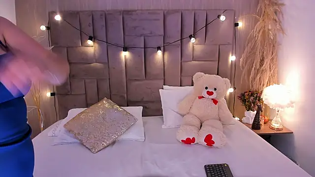 MiiaGreys online show from 03/27/26, 07:35