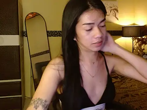 EnviousMaddie online show from 04/25/26, 04:04