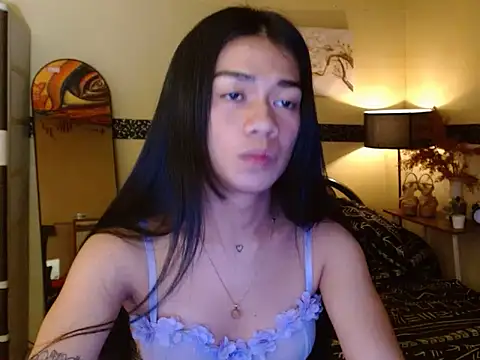 Snapshot of EnviousMaddie chatting on 05/26/26, 05:42 EnviousMaddie online show from 05/26/26, 05:42