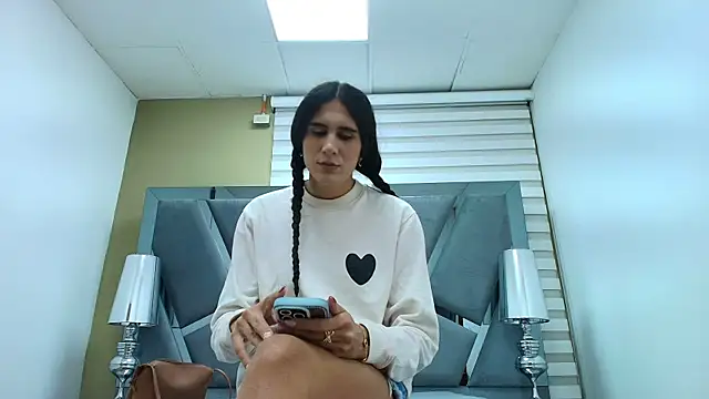 Atenea sexxx online show from 05/08/26, 03:56
