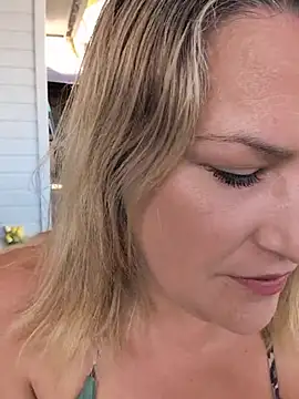 Pxetiteblonde1 online show from 07/09/26, 11:25