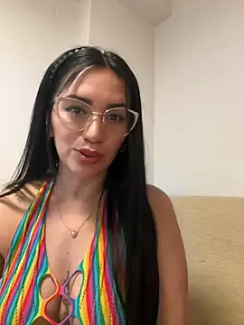 Snapshot of nataliia_queen_ chatting on 05/05/26, 05:26 nataliia queen online show from 05/05/26, 05:26