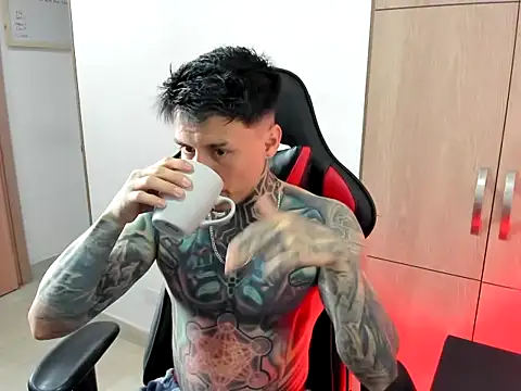 Snapshot of Chrissblack chatting on 02/24/26, 10:08 Chrissblack online show from 02/24/26, 10:08