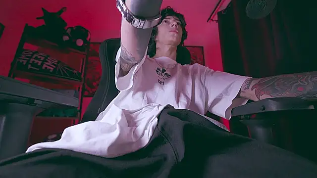 Olliver   y online show from 02/27/26, 03:17