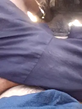 Snapshot of Nicolas_17 chatting on 07/06/26, 11:29 Nicolas 17 online show from 07/06/26, 11:29