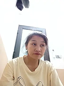 yumyum112 online show from 01/12/26, 11:59