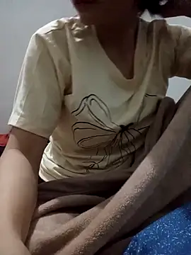 yumyum112 online show from 01/31/26, 09:35