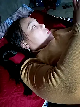 vanvan005 online show from 02/08/26, 01:25