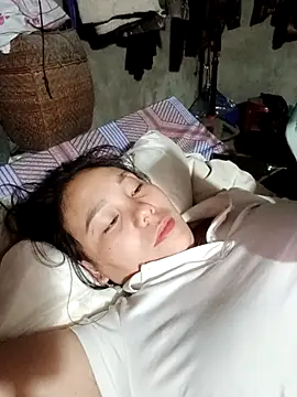 vanvan005 online show from 02/14/26, 11:23