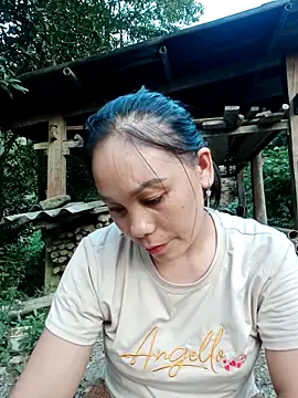 vanvan005 online show from 05/26/26, 11:28