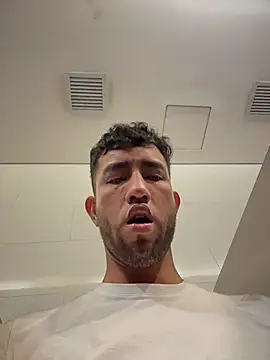 liam bronw online show from 04/02/26, 04:04