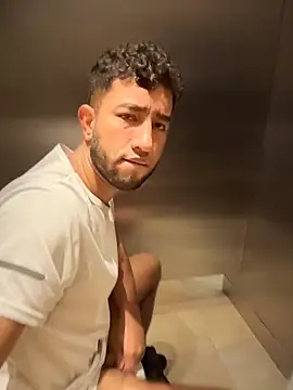 liam bronw online show from 04/15/26, 06:15